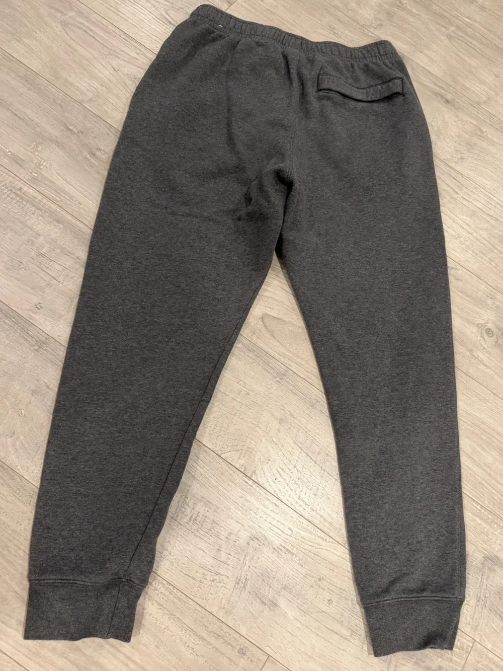 Nike Men’s Dark Gray Fleece Joggers M